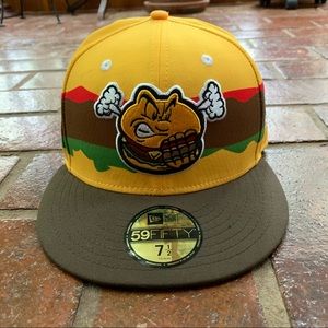 Hartford Yard Goats Steamed Cheeseburgers Fitted